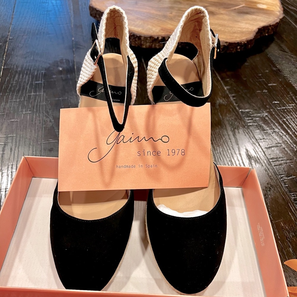 Gaimo Wedge. Suede. Size 9. BRAND NEW! never worn. AUTHENTICATION Card included.